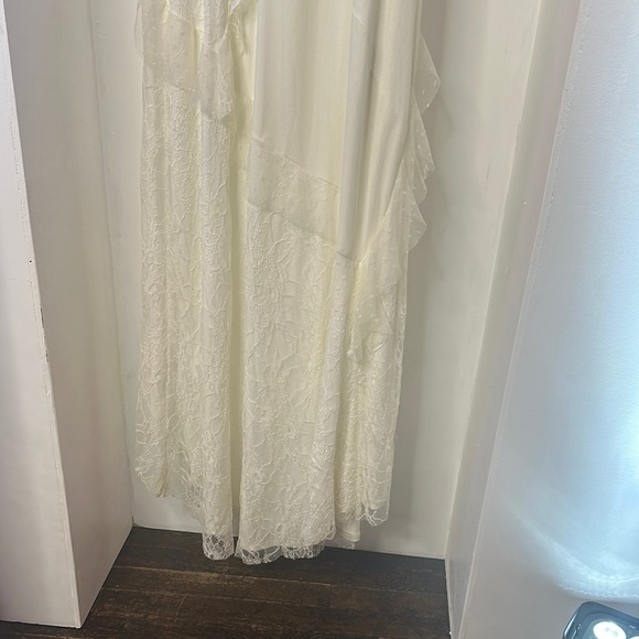 Guess Asymmetrical White Cream Sundress - Picture 6 of 6